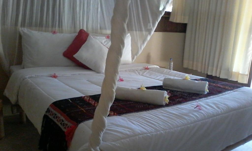 Selong Belanak Bungalows מראה חיצוני תמונה